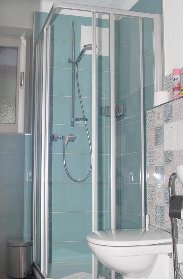 Das Kleine Paradies Apartment อุนเคน ภายนอก รูปภาพ