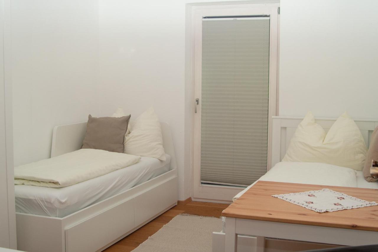 Das Kleine Paradies Apartment อุนเคน ภายนอก รูปภาพ